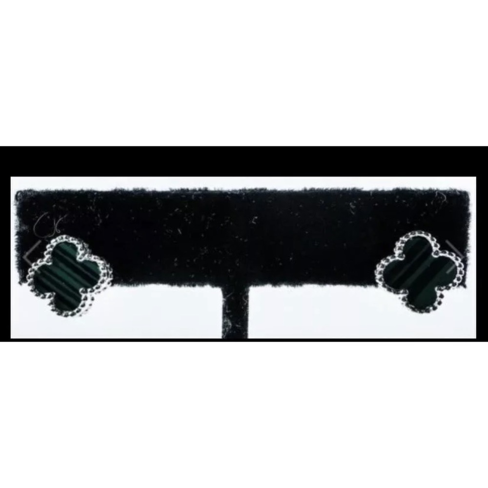 925 Sterling Silver Clover Leaf Emerald Green Earrings